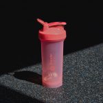 BlenderBottle Classic V2 Shaker Bottle Perfect for Protein Shakes and Pre Workout, 20-Ounce, Light Pink - Image 5